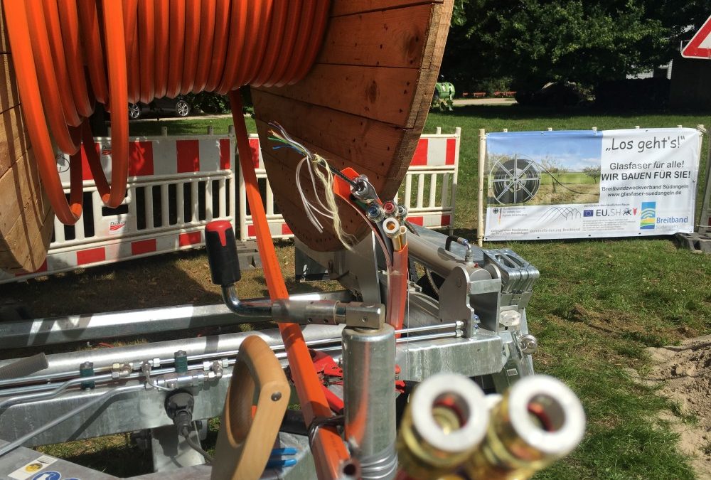 Die Kabel für den Breitbandausbau im Amt Südangeln stehen bereit. Foto: aconium GmbH