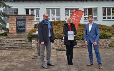 „Gütesiegel Breitband Schulen“: Börde-Schule Oschersleben zukunftssicher unterwegs