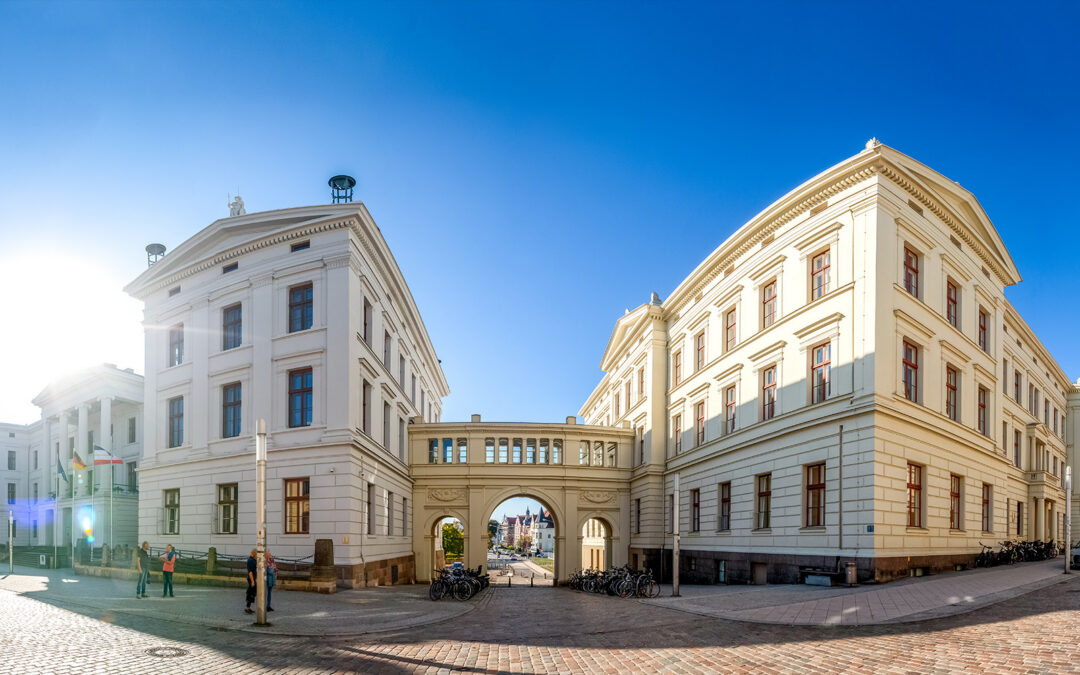 Digital fit: Schwerins Schulen jetzt am Glasfasernetz